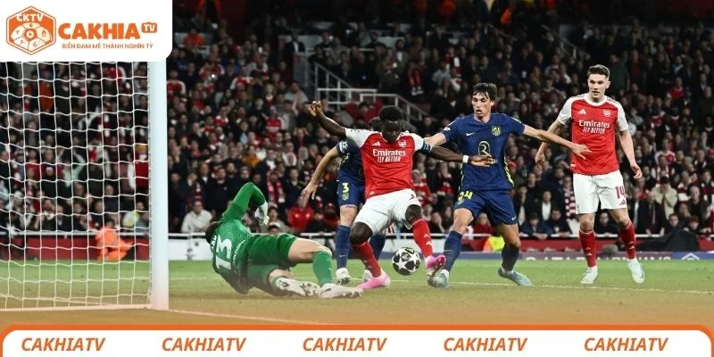 Arsenal Lập Kỷ Lục Chưa Từng Có Tại Sân Chơi Champions League 2 Bukayo Saka người hùng của khoảnh khắc lịch sử